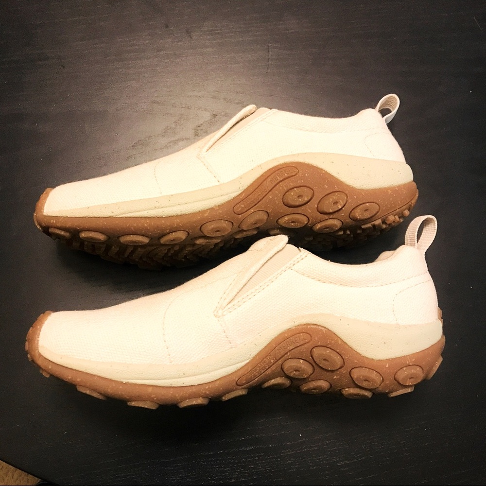 NWT Merrell Jungle Mocs - Women 7.5 - Cream
